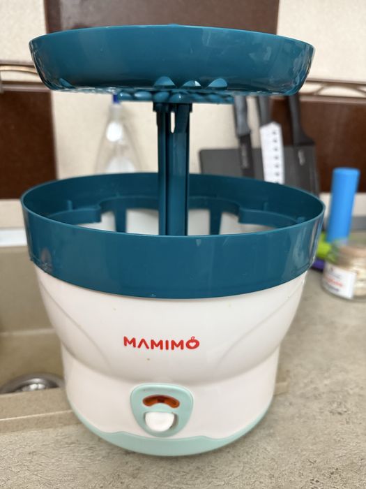 Sterilizator biberon