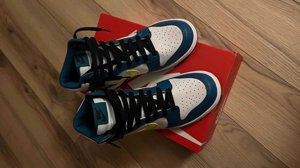 Nike dunk high white volt bright spruce marime 40, noi nouti