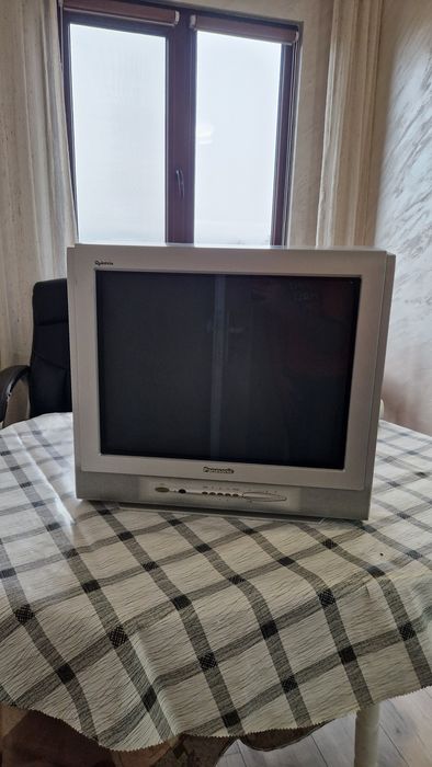 Телевизор panasonic colour