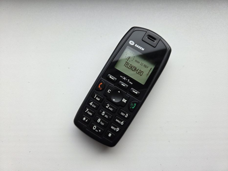 Sagem My-X1 Trio - telefon de colectie
