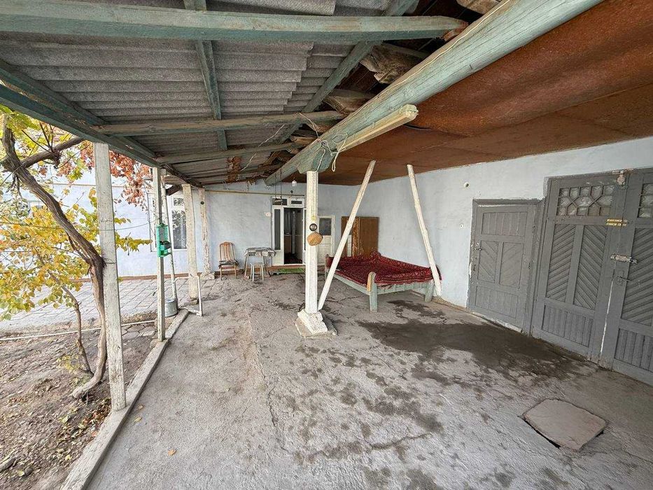 Сдается участок 4 соток имеется 3х комнат Ориентир Арк