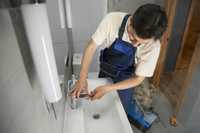 Сантехник недорого чистка канализации установка смесителя раковины