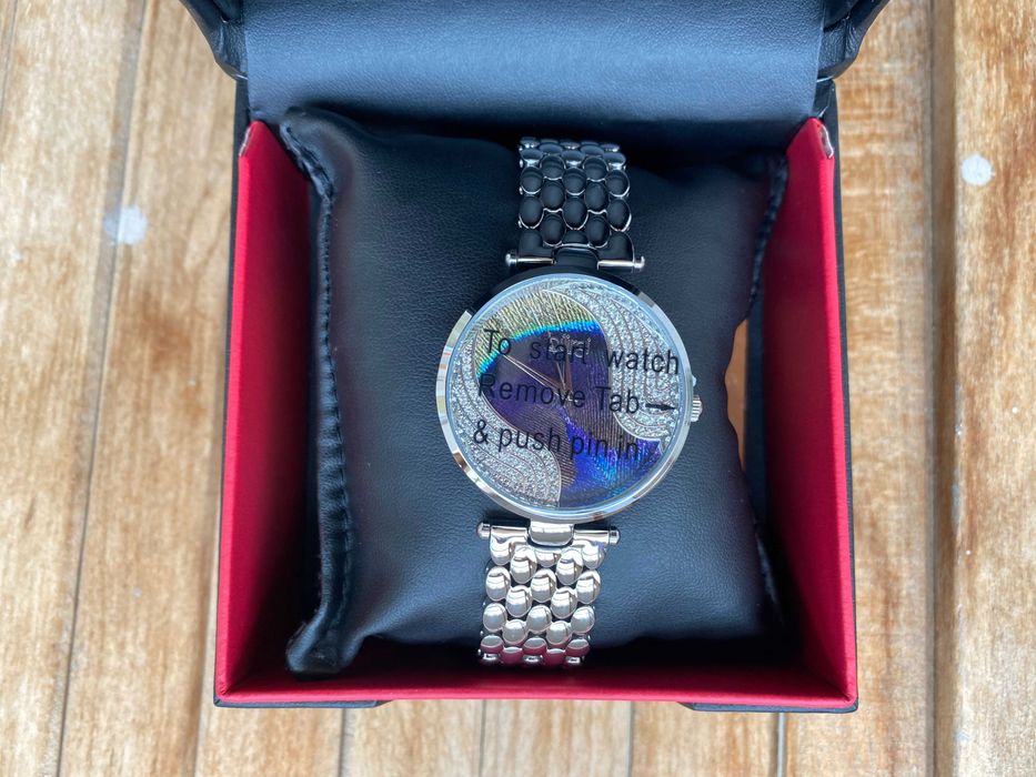 Часовник Burgi Painted Peacock Feather Bracelet – BUR162