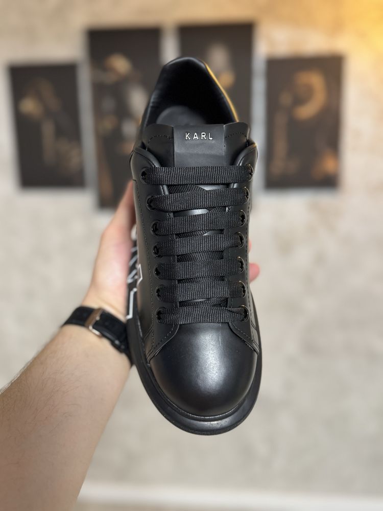 Adidasi Barbati Karl Lagerfeld Black!