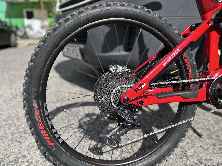 Bicicleta electrică Norco