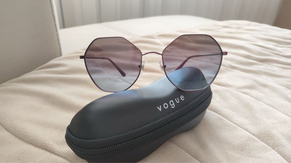 Слънчеви очила VOGUE