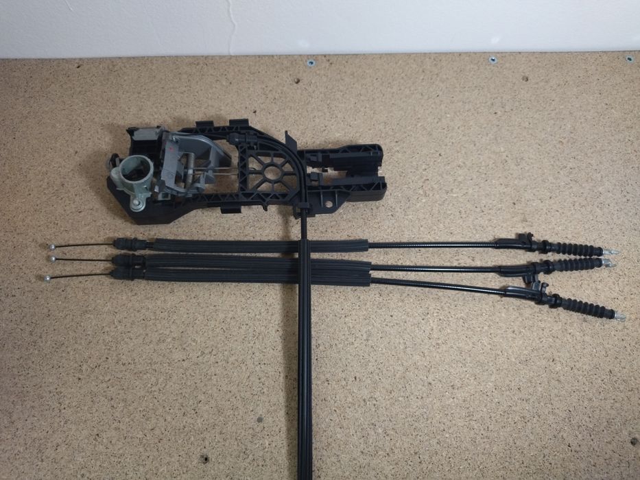 Тросик механизма ручек WV Passat B6