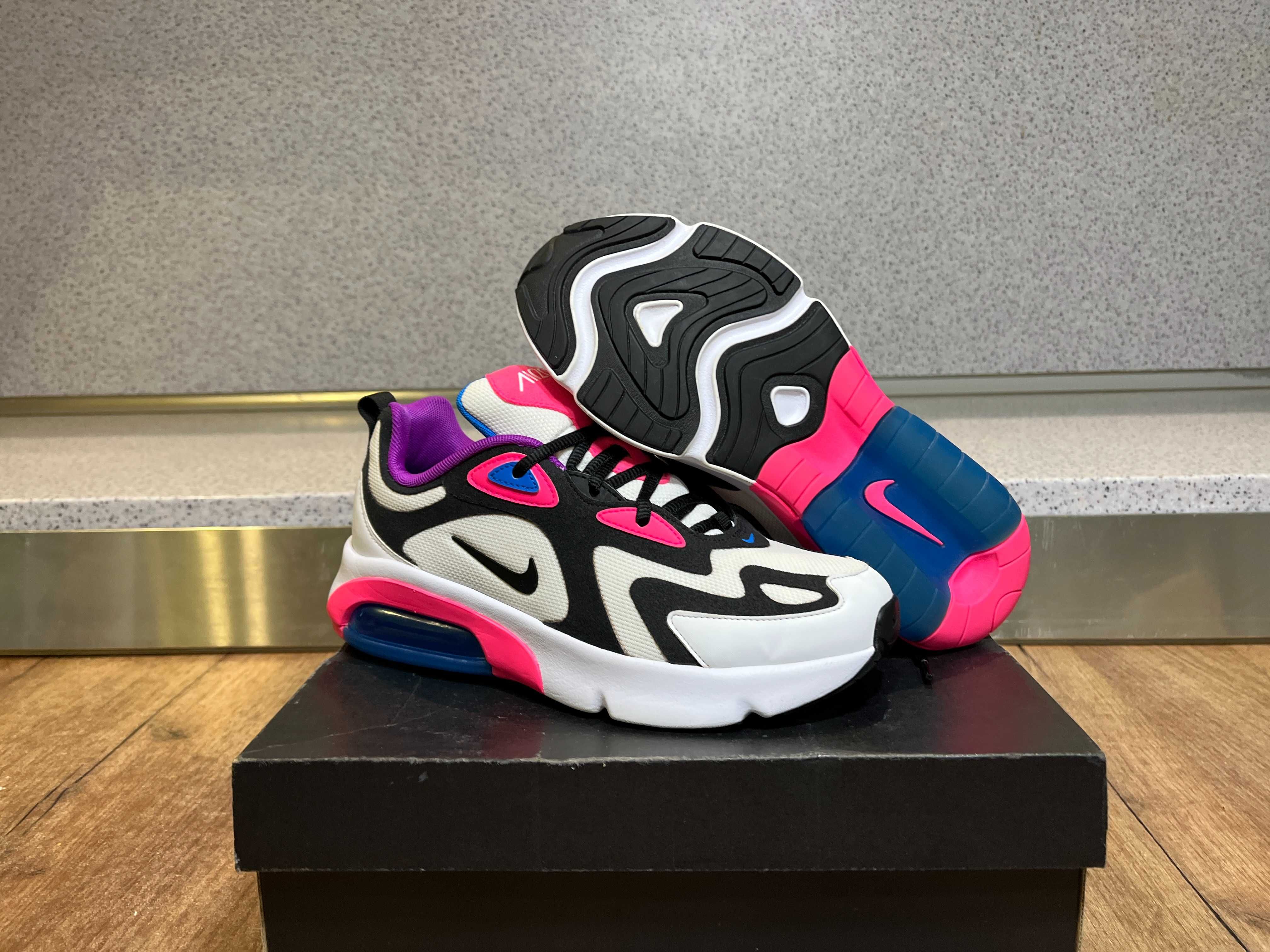 ОРИГИНАЛНИ *** Nike Air Max 200 / White Hyper Pink