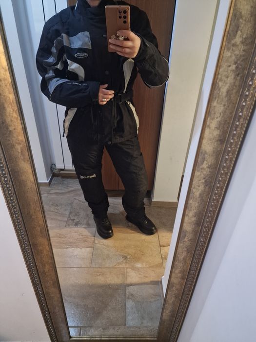 Costum motociclisti
