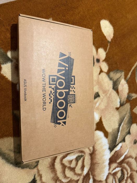 Laptop Asus Vivobook 1504V la cutie