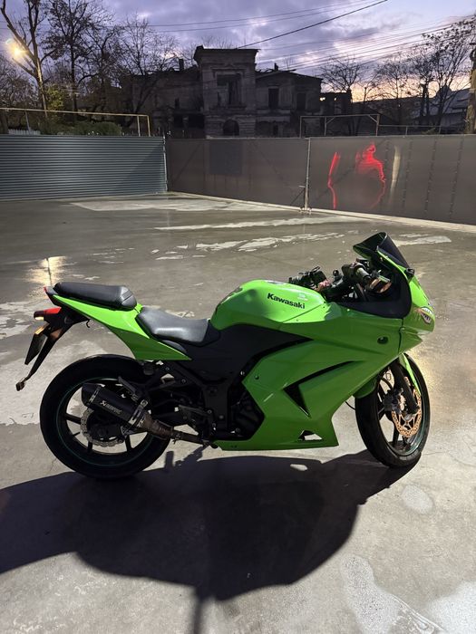 Kawasaki ninja 250r