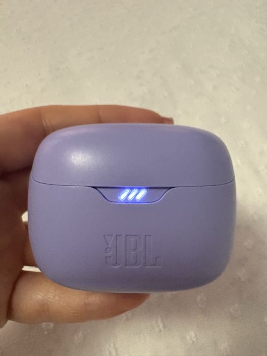JBL Tune Beam lila