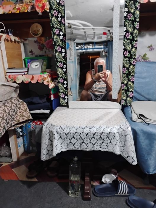 Oglinda fara rama in stare buna.Pret 250lei