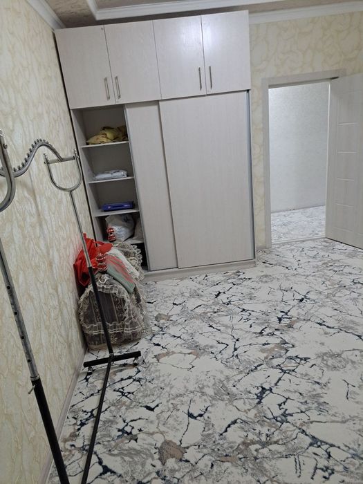 2 xona to'liq ta'mirlangan uy ijaraga beriladi.