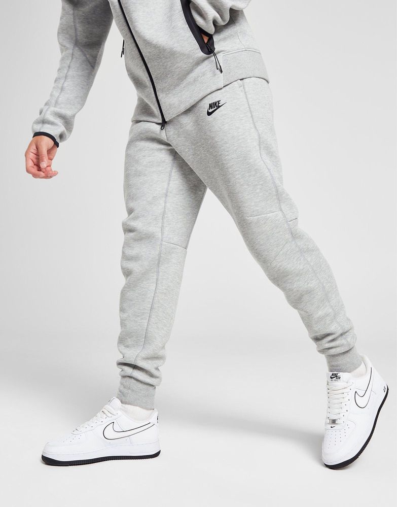 Nike Tech Fleece ОРИГИНАЛЕН мъжки екип горнище и долнище S и XL