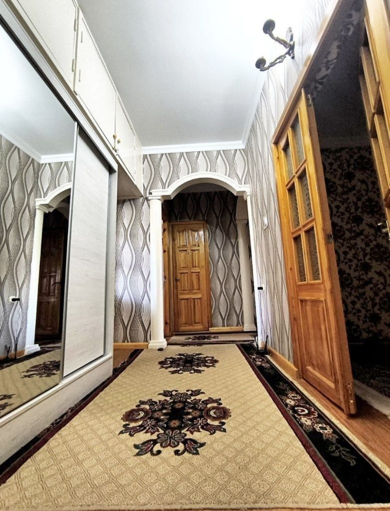 Юнусабад 9 квартал 3/5/5 (77²) продаётся квартира