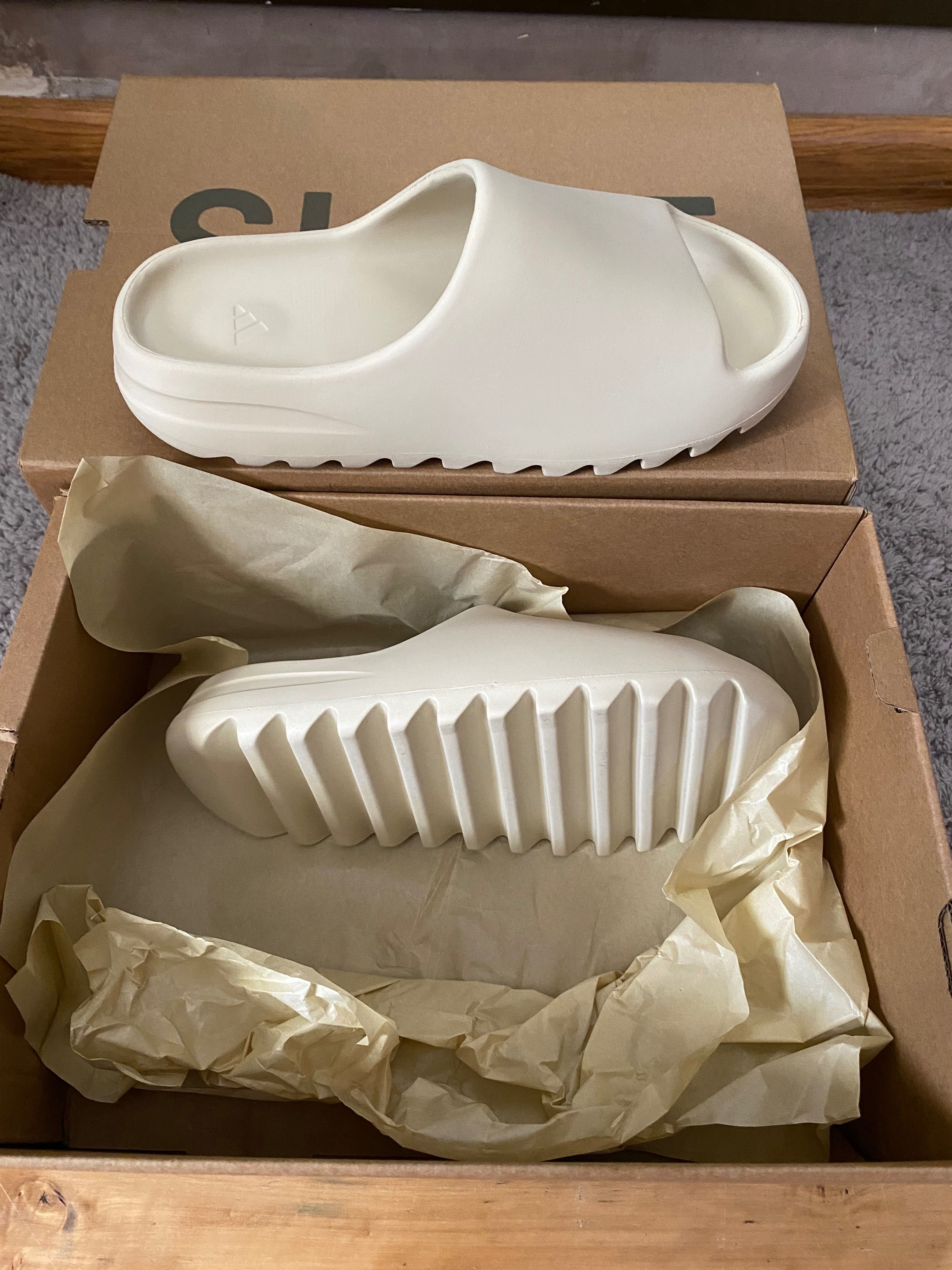 Чехли Yeezy slides