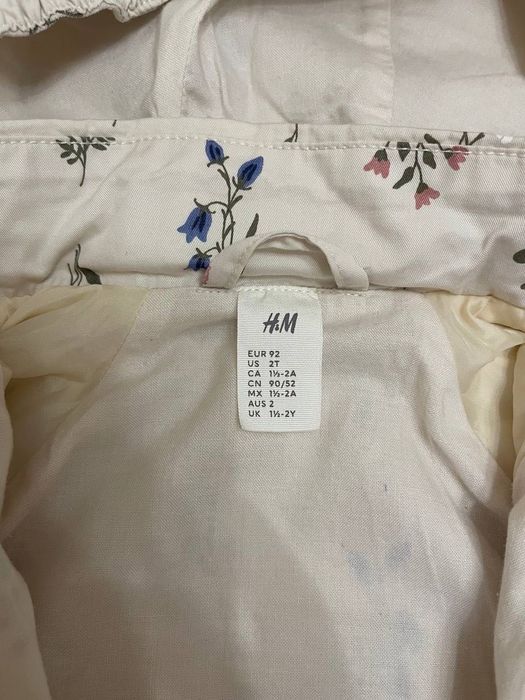 Детско палтенце H&M, размер 92 (за 1,5–2 години).