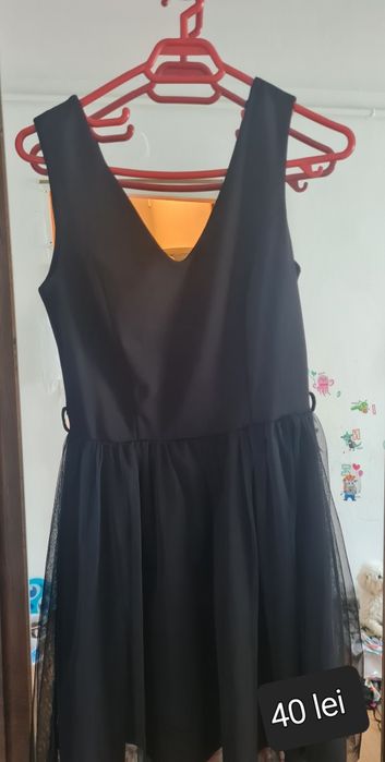 Vand rochiță scurta neagră