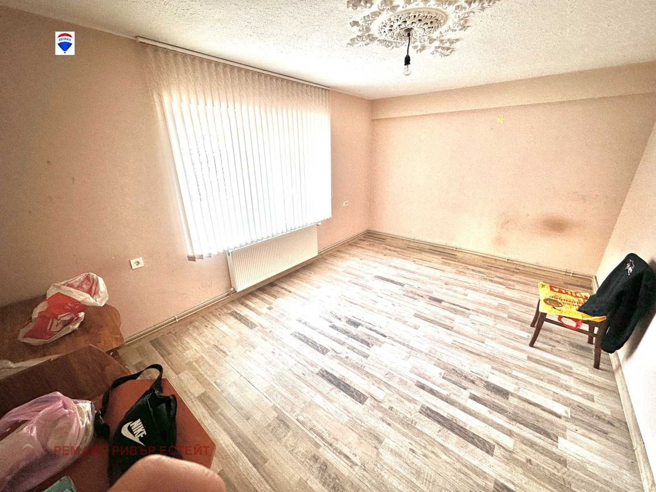 Продава се Тристаен апартамент в Русе, Широк център - 80 кв.м за 1174 €/кв.м - Снимка #2
