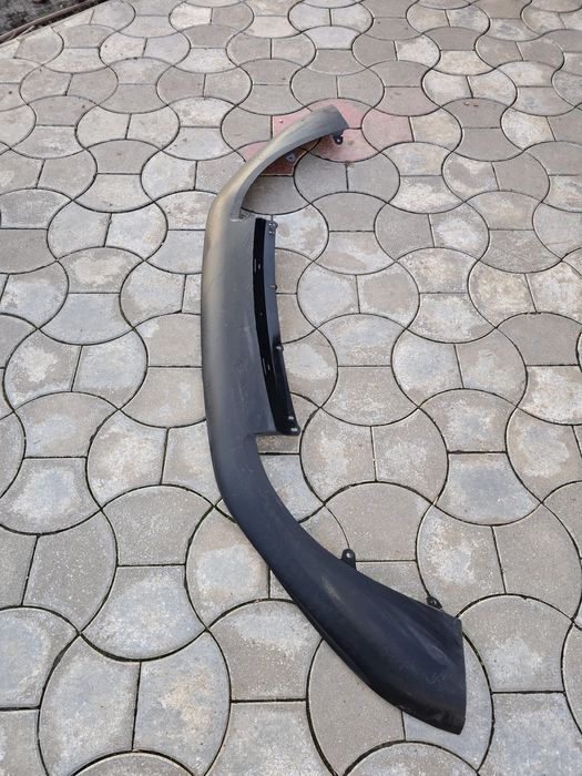 95B807061Q     Fusta spoiler bara fata Porsche Macan