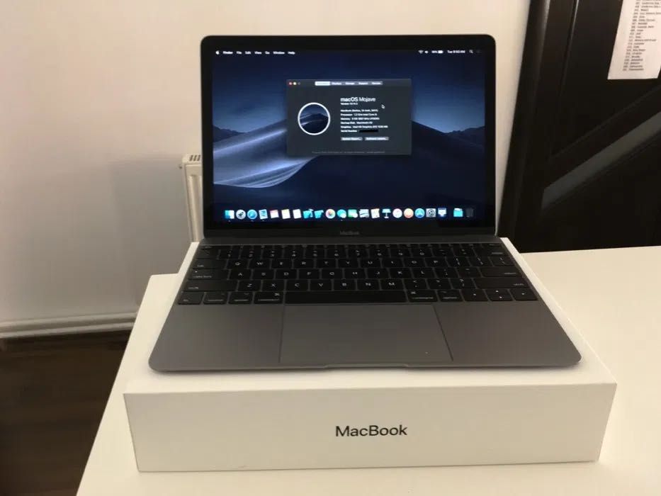 macbook 12 inch space gray  2017 256gb