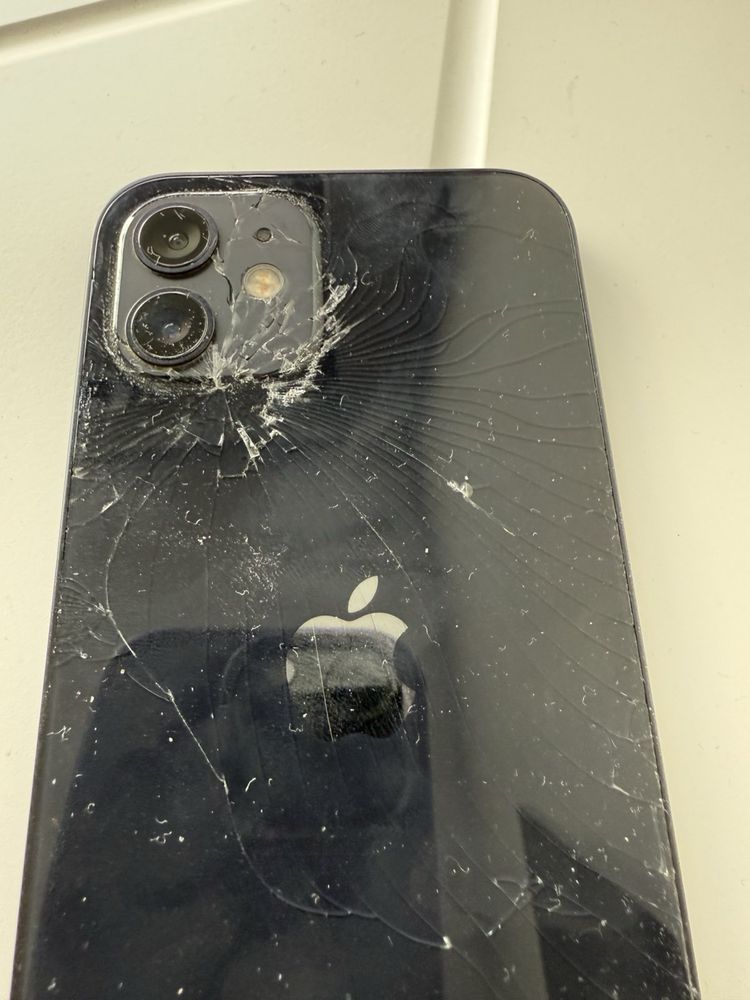 Iphone 12 без гаранция