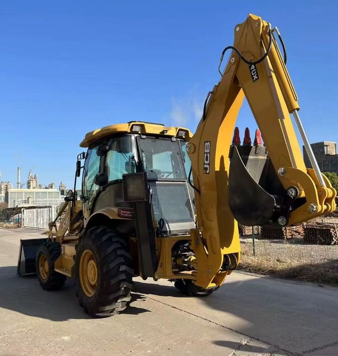 Dezmembrez buldoexcavator JCB 3CX, 3CX-4, 4CX – piese buldoexcavator