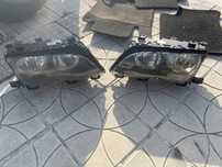 Фар десен и ляв за BMW E46