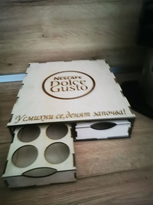 Кутия за капсули Dolce gusto