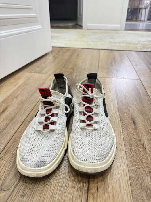 Кроссовки Supreme китай Пекин