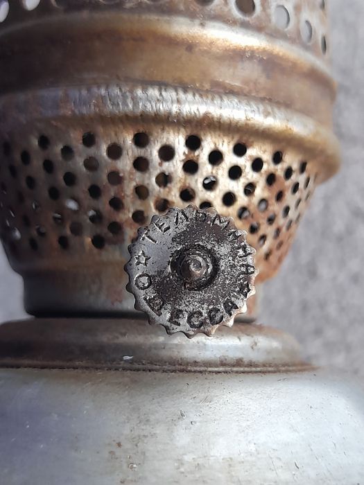 Украинска газена лампа,Бакелитов телефон,свещник и покривка