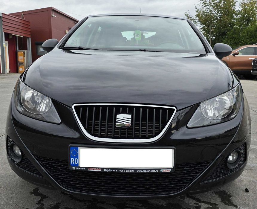 Vand SEAT IBIZA an 2010 1.4 L benzina