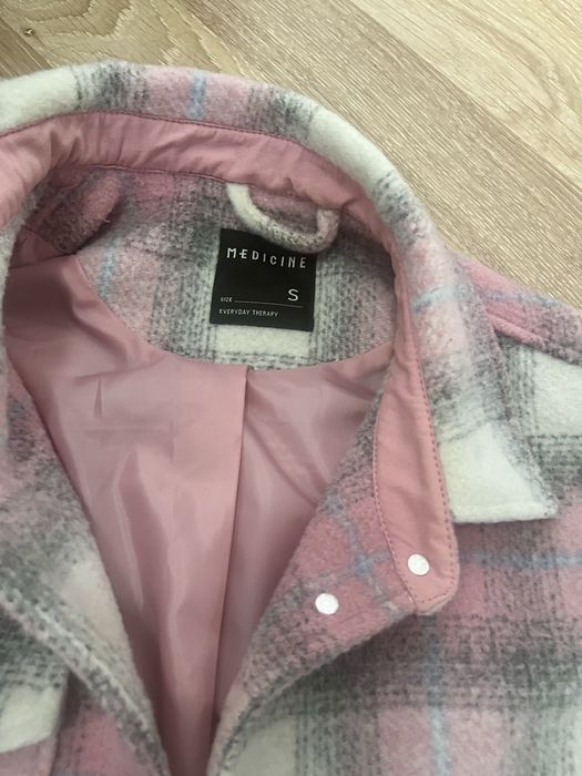 Haina roz pentru femei Medicine