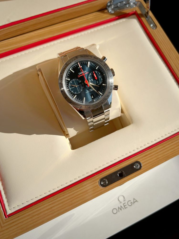 Ω Omega Speedmaster - 57 - Лимитиран - От Гюлиян - 6г Гаранция