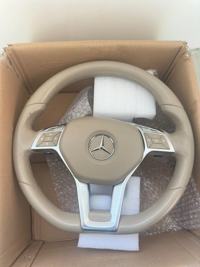 Волан Mercedes CLS 500 W218