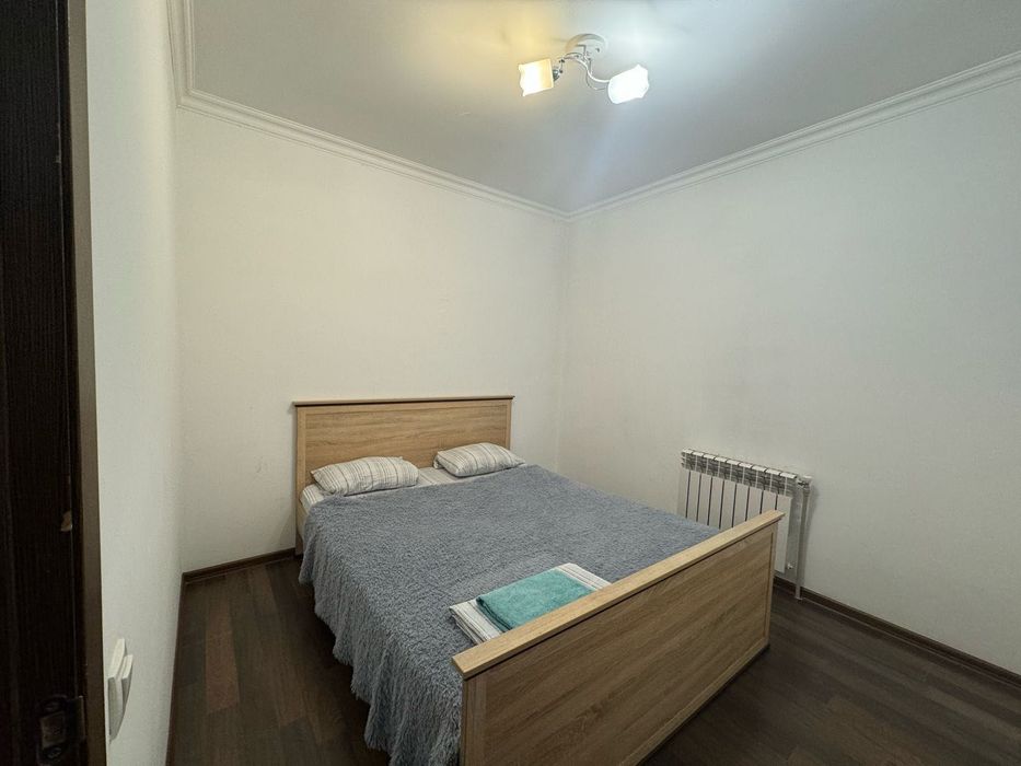 Продам спальную кровать 160*200