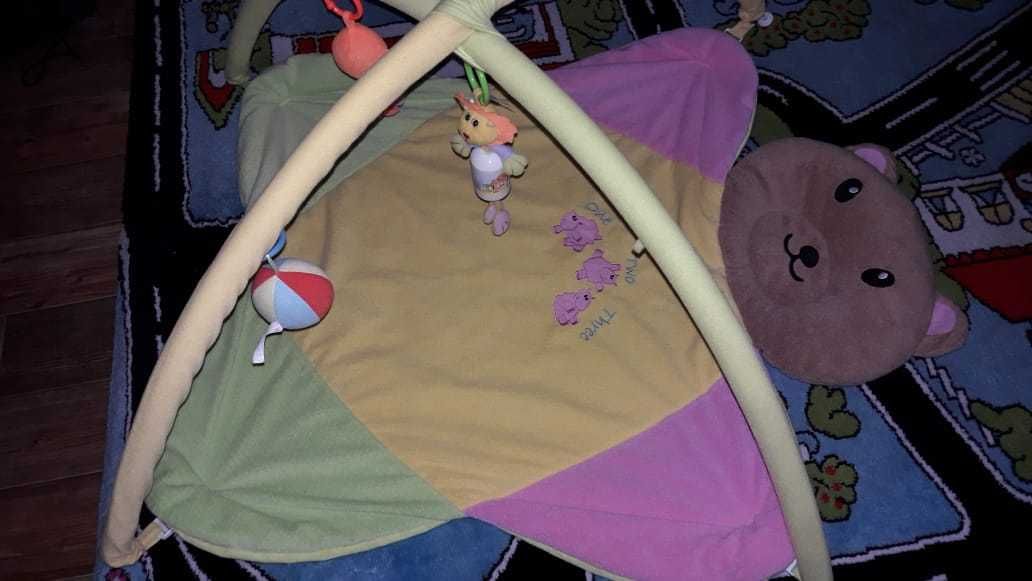 Продается детский развивающий коврик в подарок горка для купания