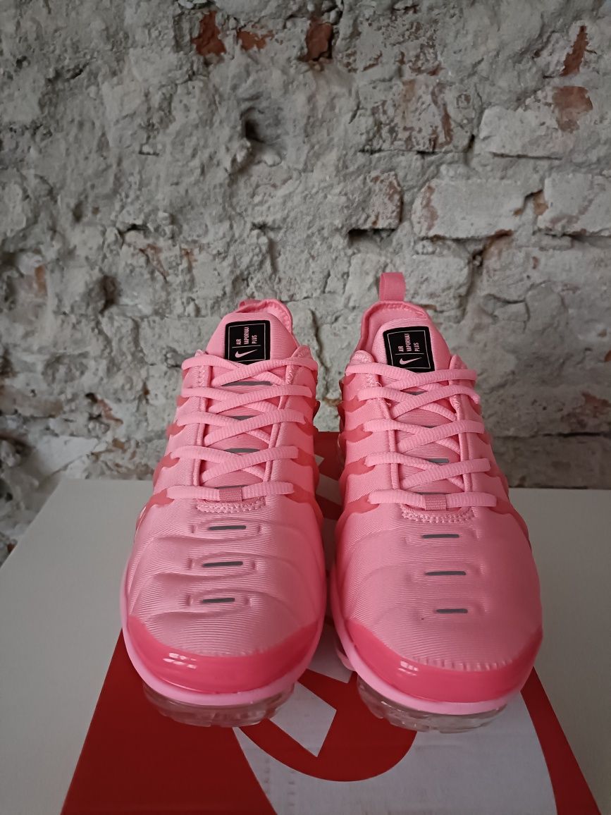 Nike Air Vapormax Plus 37,37.5,38,38.5,39,40