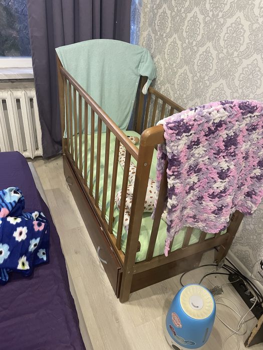 Продам кровать детскую