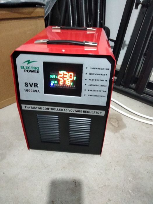 Vând Stabilizator de tensiune! In stare foarte buna de funcționare