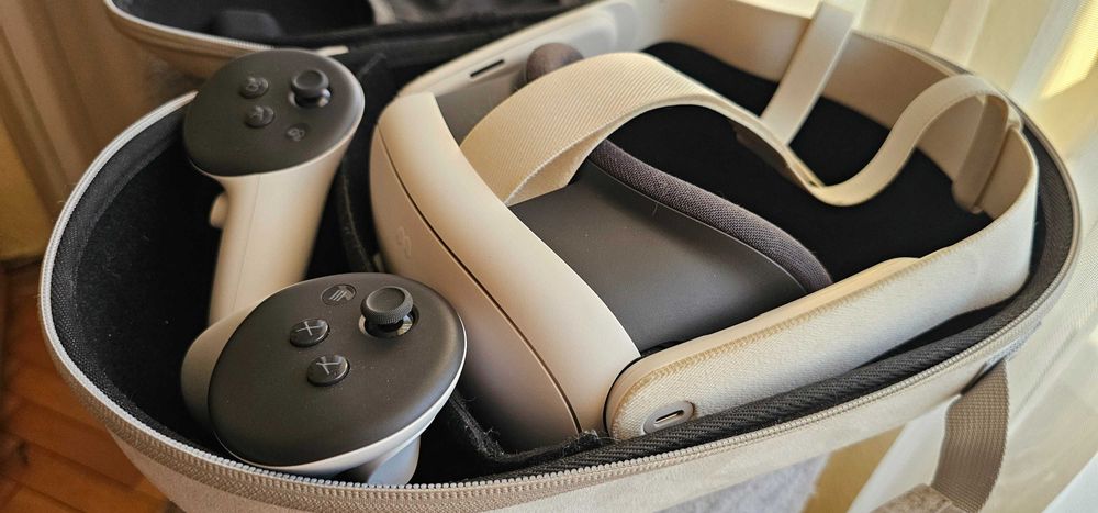 Meta quest 3 512gb + 8 IMU Trackers/Slime Trackers + carrying case