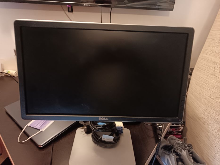 Vând Monitor Dell
