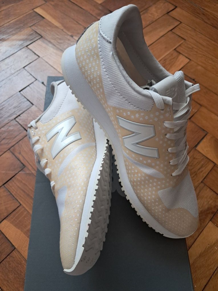 Маратонки New Balance