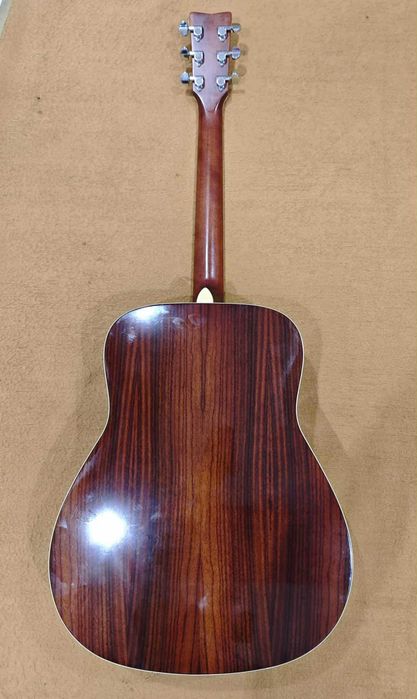 Yamaha FG830 – като нова + комплект Elixir струни!