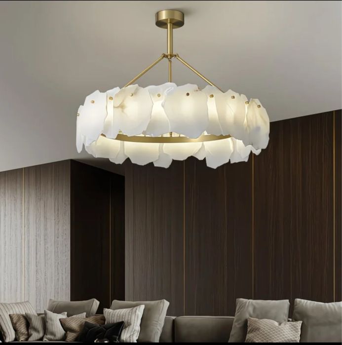 Люстра из испанского мрамора диаметр 100см