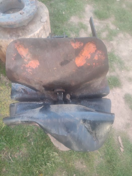 Vând piese tractor u650