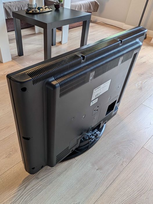 Телевизор Telefunken 32"