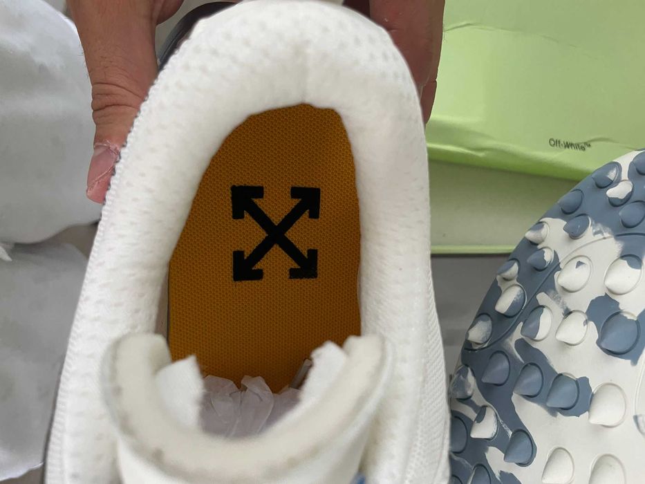 Adidasi Off White Oddysy, marimea 45, noi cu eticheta