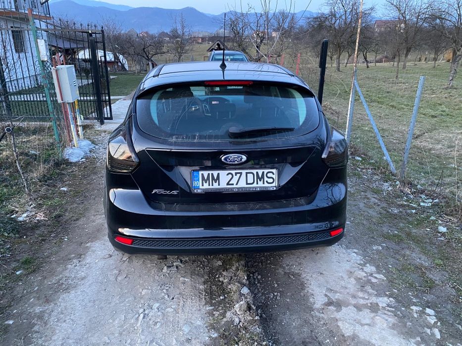 Vand/schimb Ford Focus 3 2011 cu Suzuki Jimny nu pajero, pinin, vitara